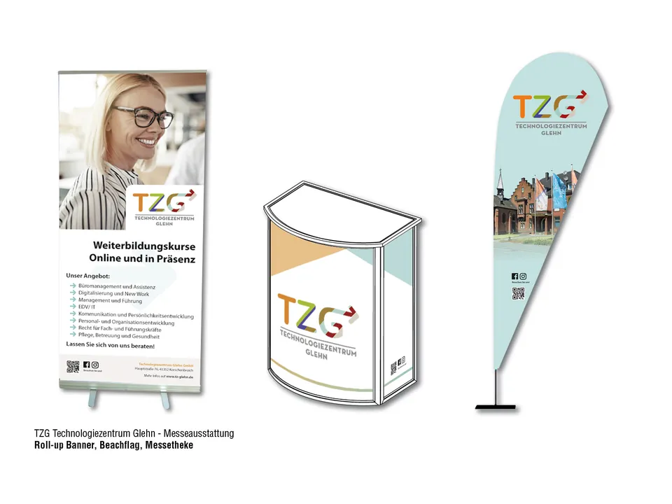 Messeausstattung für das TZG Technologiezentrum Glehn: Roll-up-Banner, Messetheke und Beachflag.